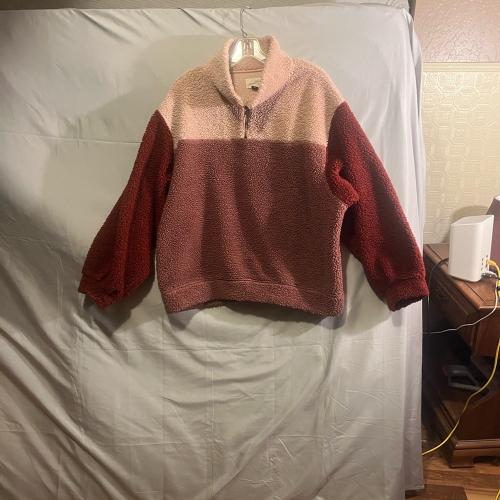 Universal Thread Women's Pink and Red Turtleneck Sweater